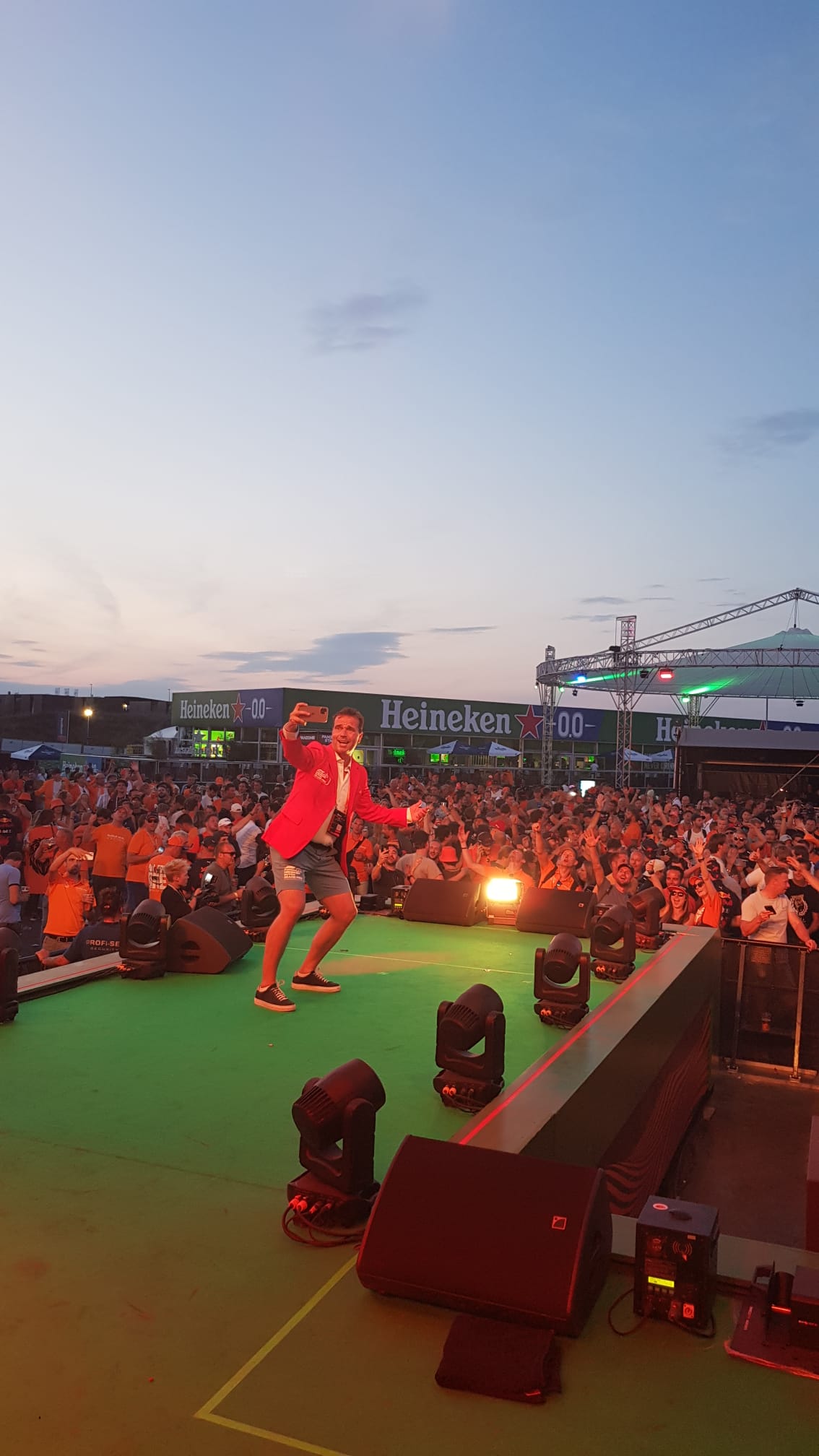 Met 8000 man feesten in de Fanzone tijdens de F1 Heineken Dutch Grandprix 2022!